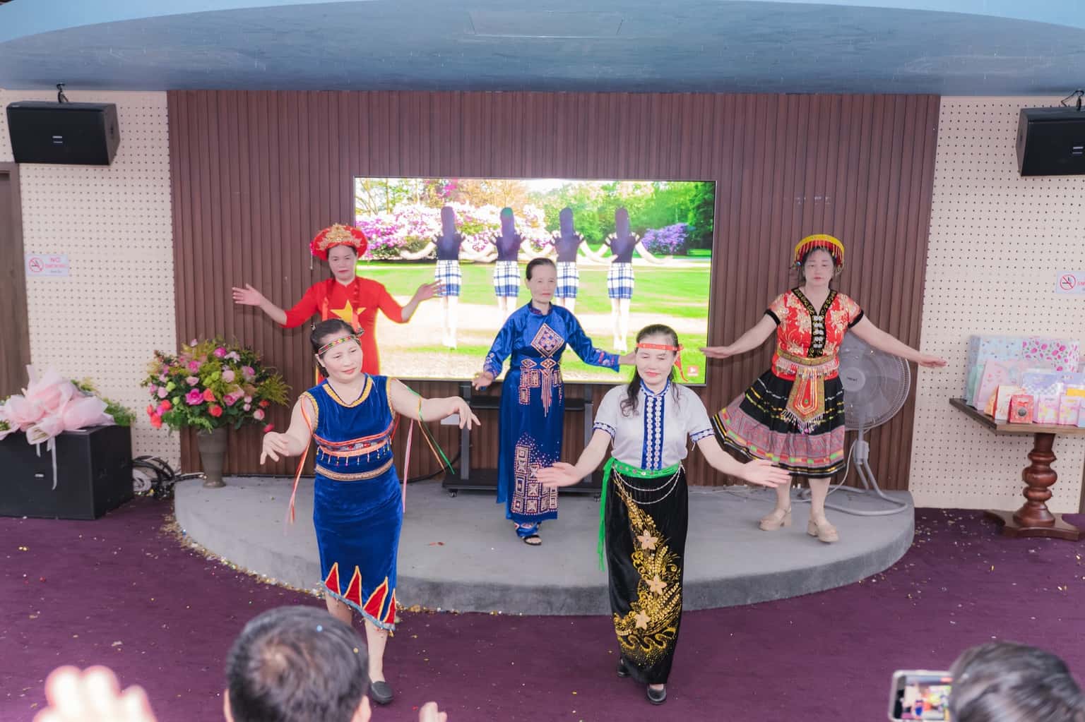 Phòng Family F2.2 (Nón Ecolodge) tại Sơn Tây — ảnh 33