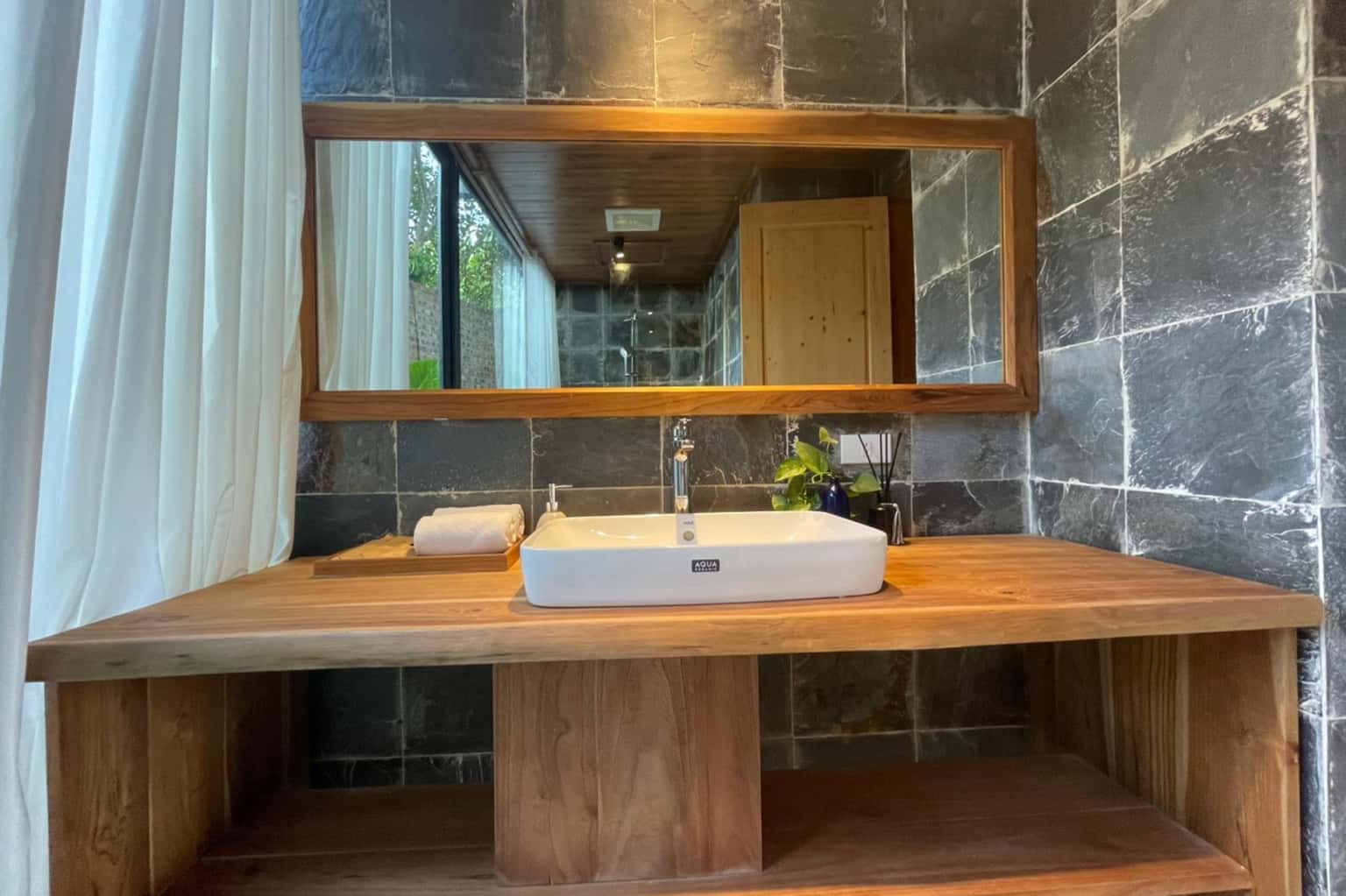 Deluxe Room (Mơ Village) tại Đà Bắc, Hòa Bình — ảnh 8