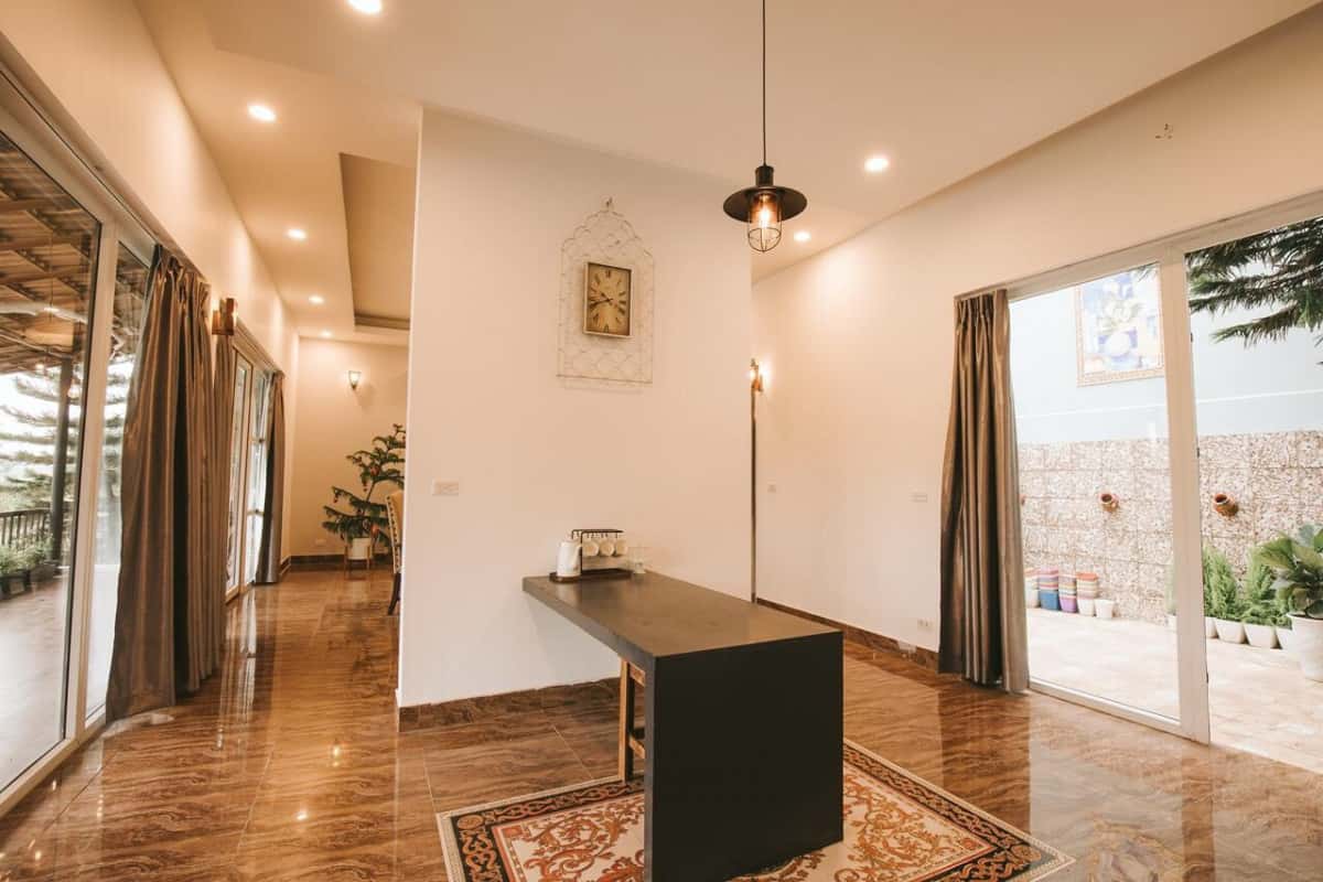 山丘上的小屋，Sóc Sơn () — 照片 29