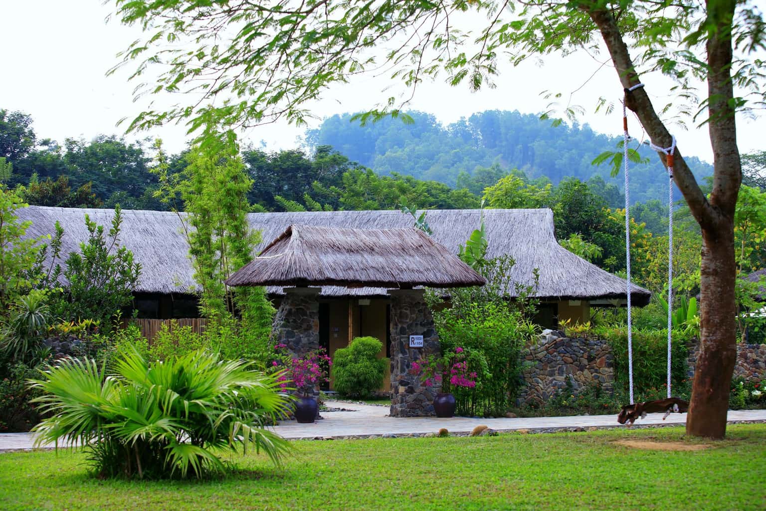 Rock Villa - Serena Kim Bôi, Hòa Bình — ảnh 1