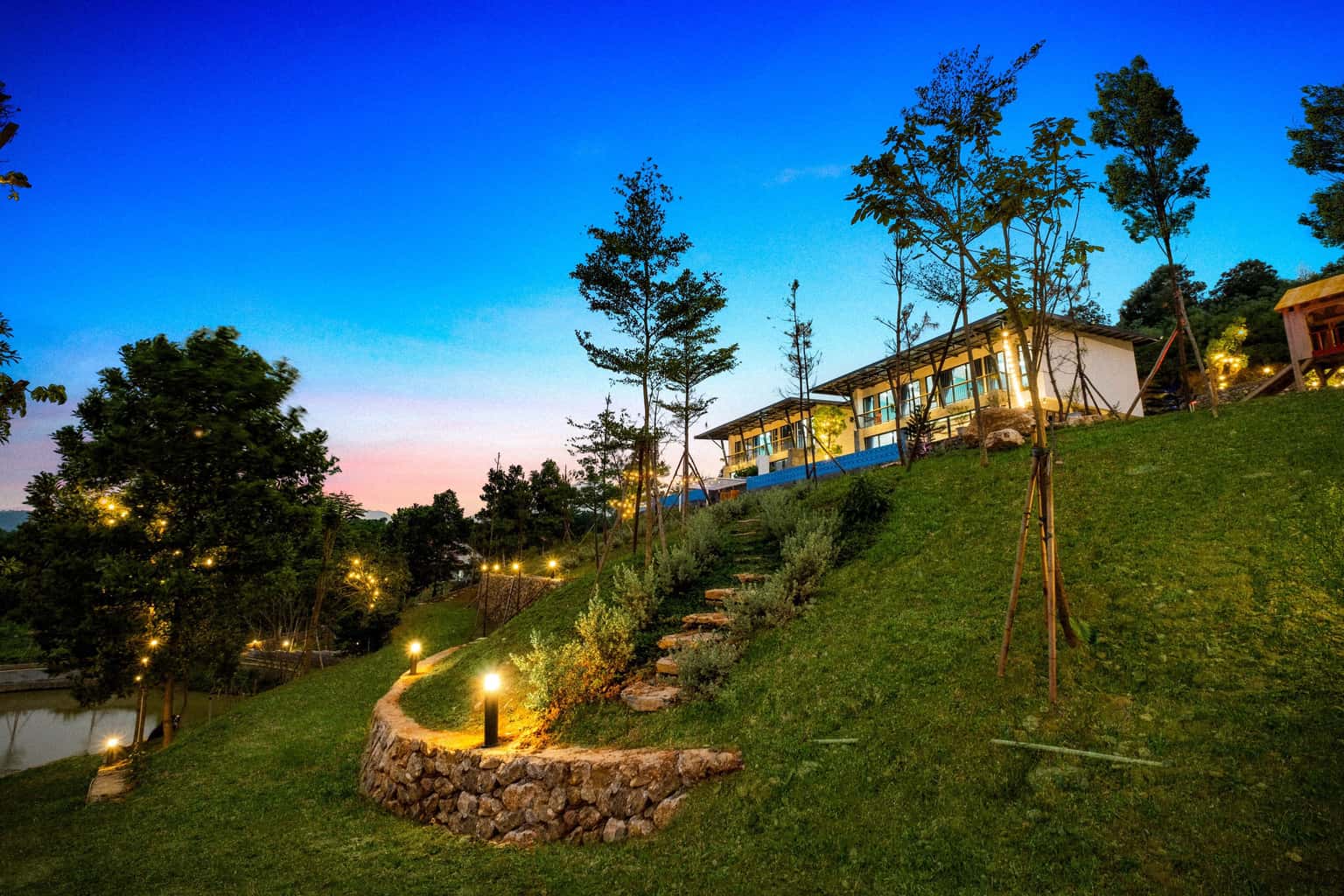 khuon vien villa de montana homestay ba vi ha noi 