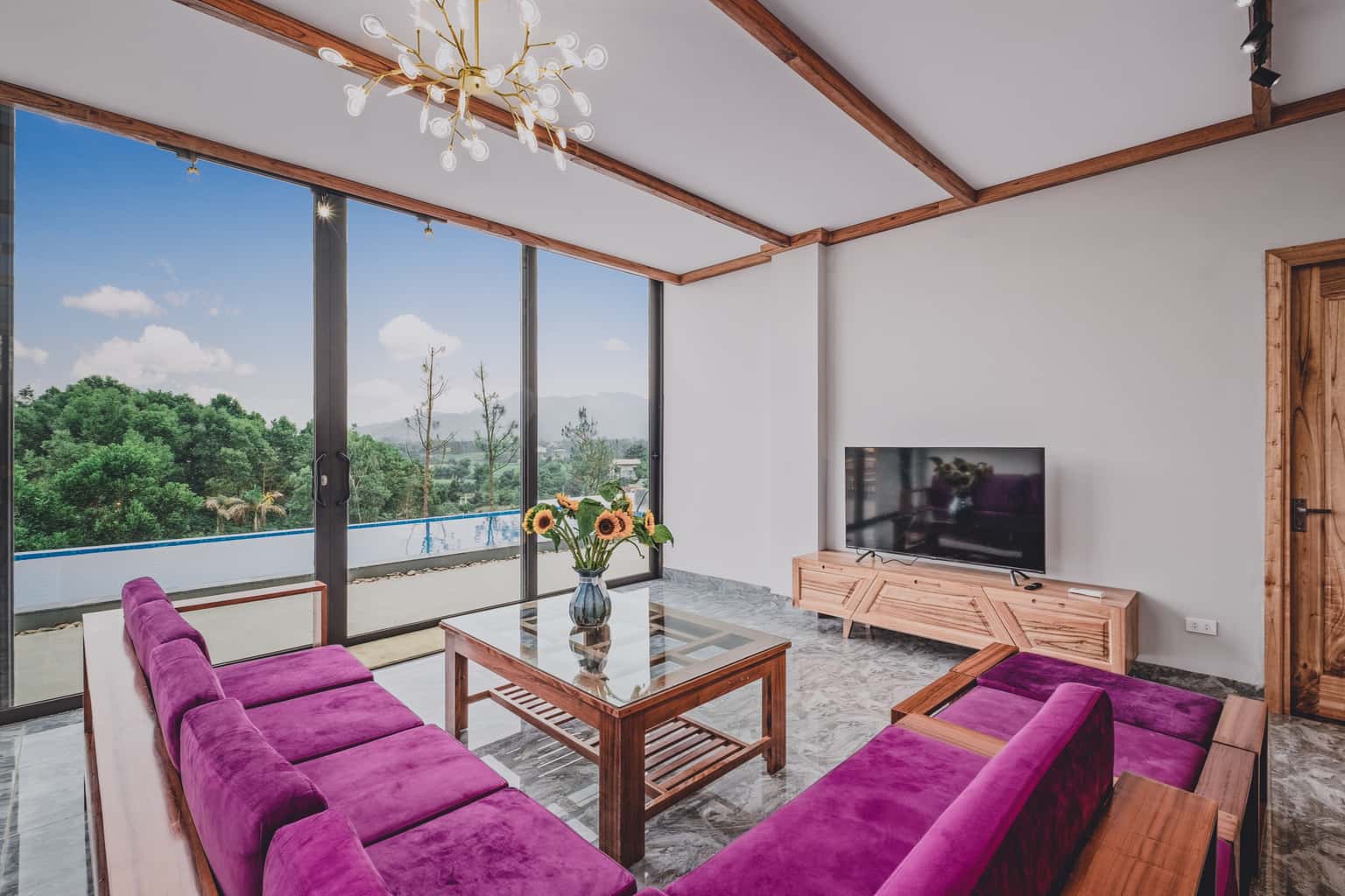 phong khach flamenco villa de montana homestay ba vi ha noi 