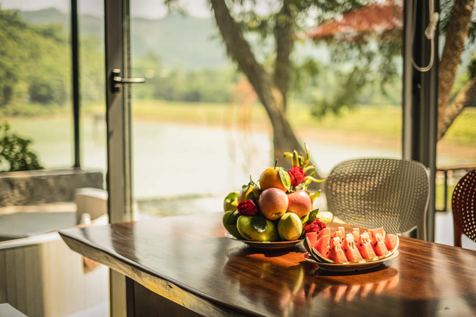 phong khach ho tren nui gieng homestay hoa binh 