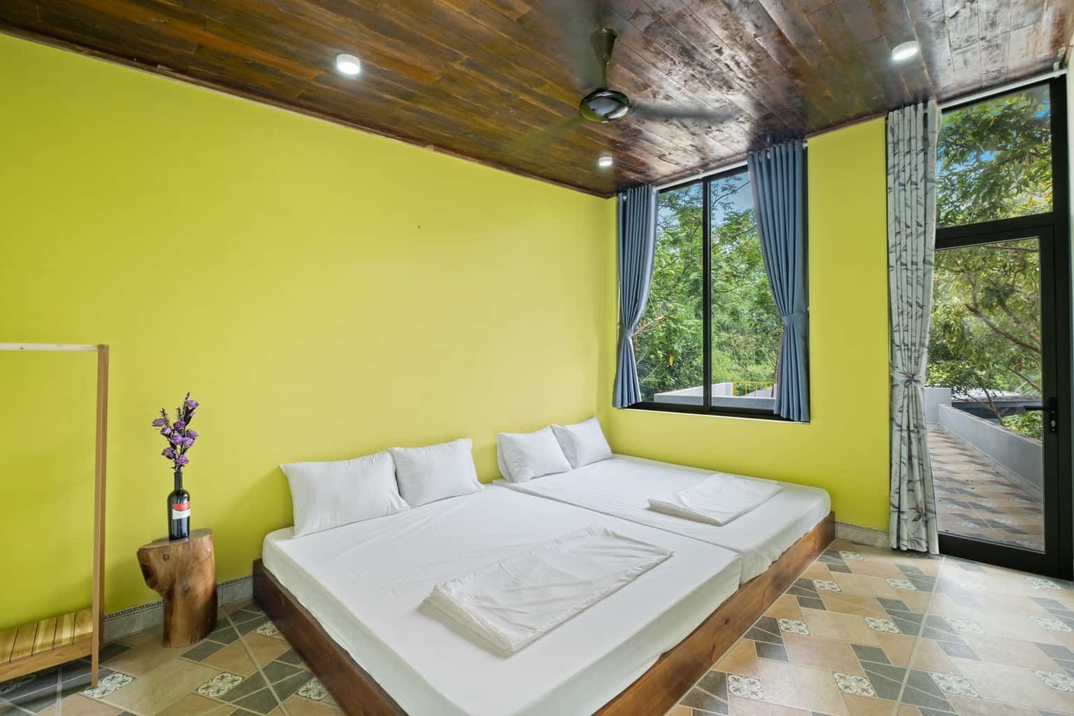 phong ngu den may trang gieng homestay hoa binh 