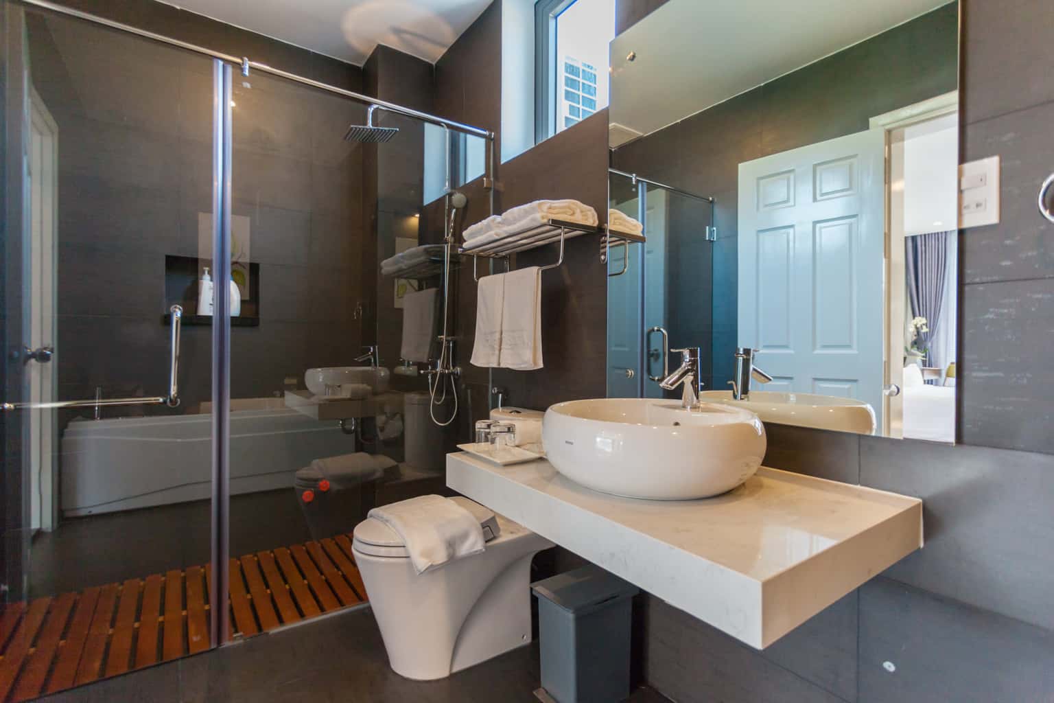 phong tam huyen sam b22 villa vung tau