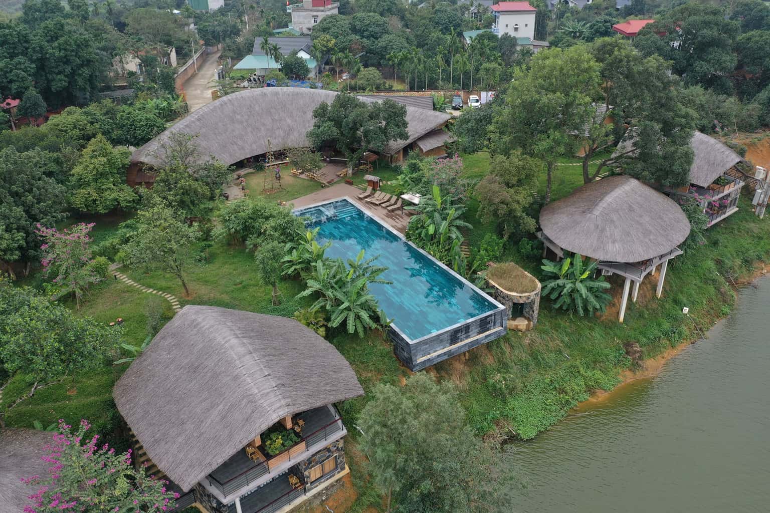 Nhà Hồng Xiêm Sapota Villa (Tomodachi - Làng Mít) tại Sơn Tây — ảnh 2