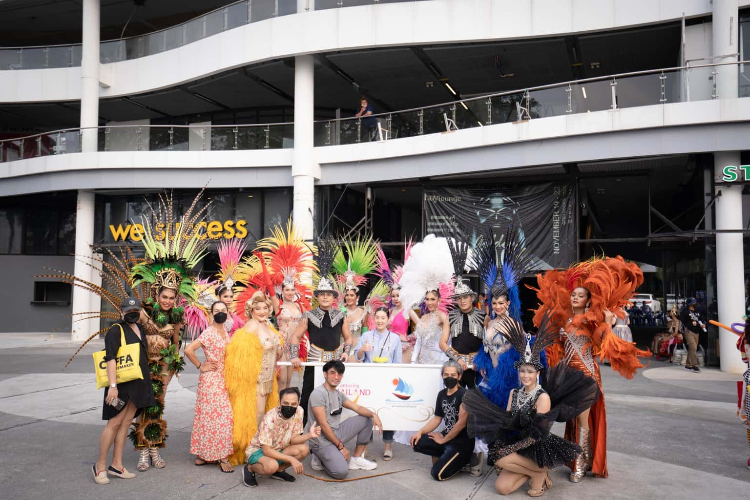justfly alcazar show pattaya thailand