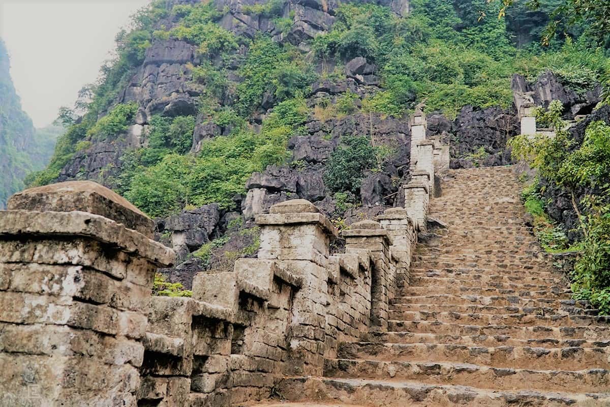 justfly hang mua ninh binh