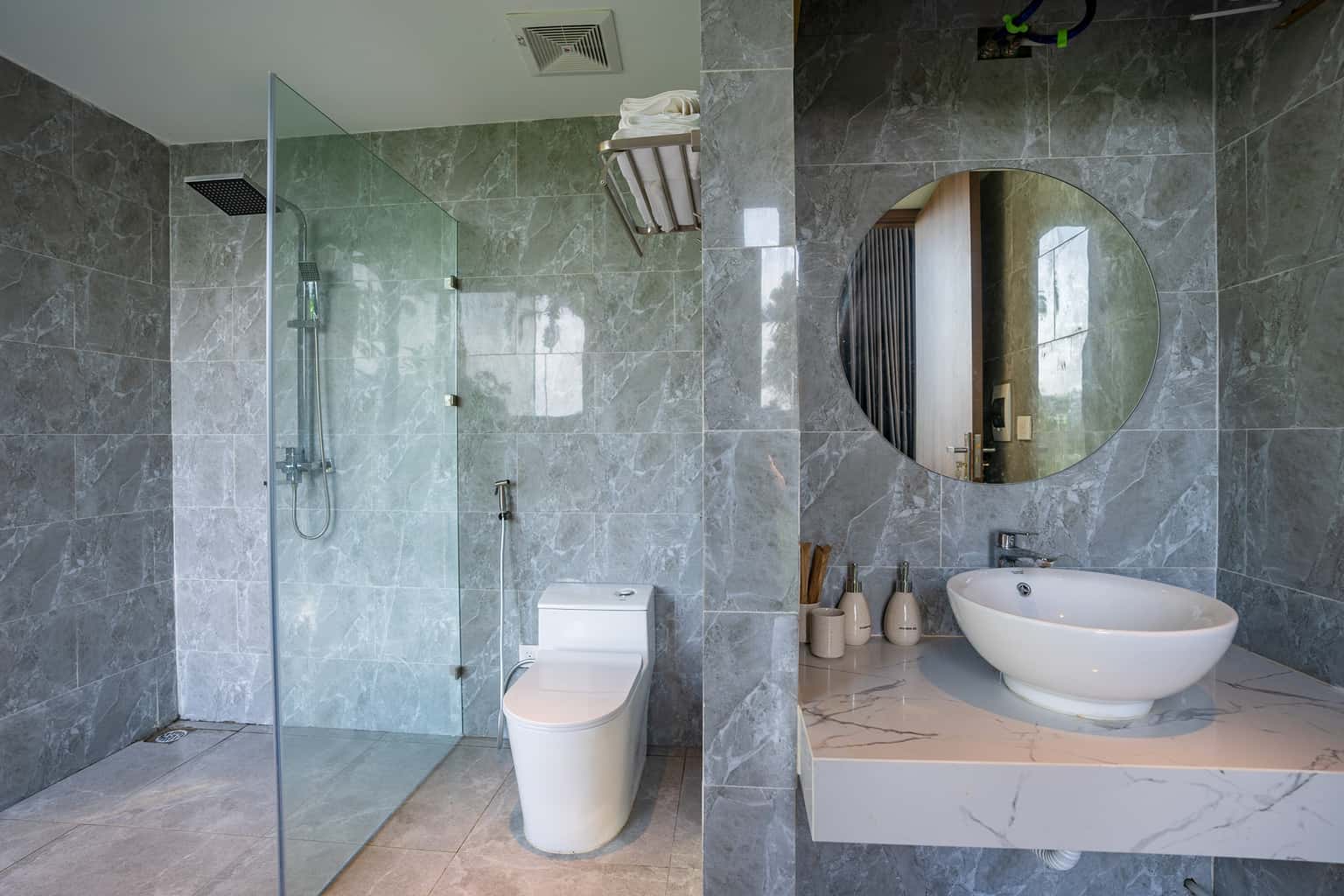 justfly hilltop bungalow quin hill thach that ha noi