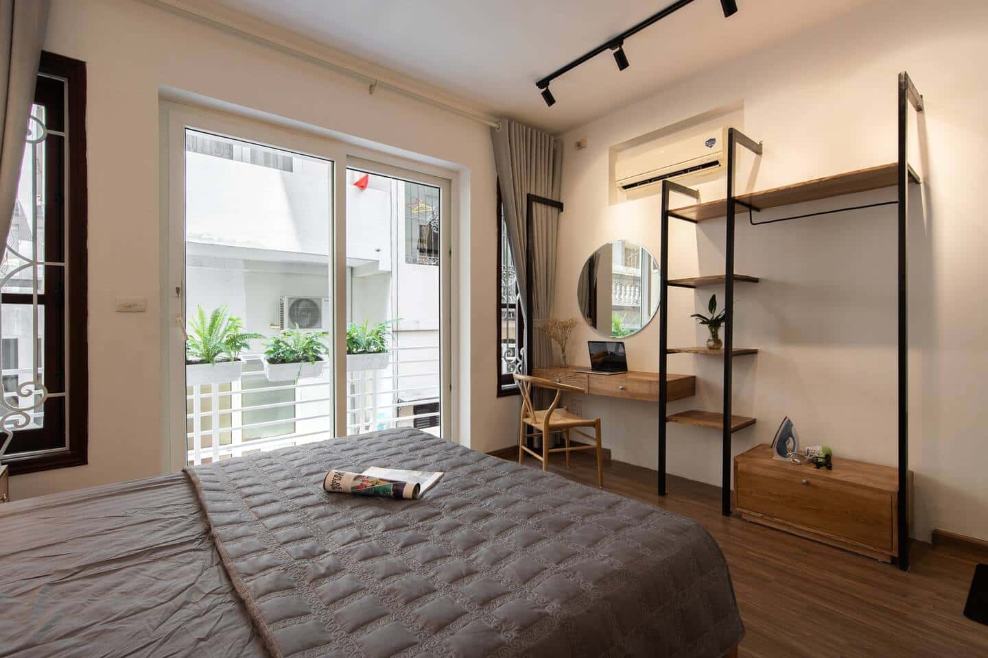 26HL03, Hoàn Kiếm — ảnh 2