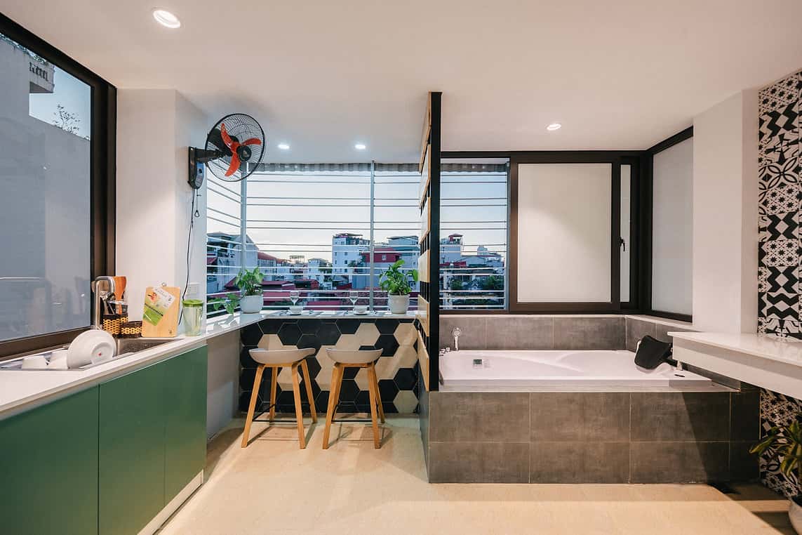 Sazi - Jacuzzi, Hoàn Kiếm — photo 3