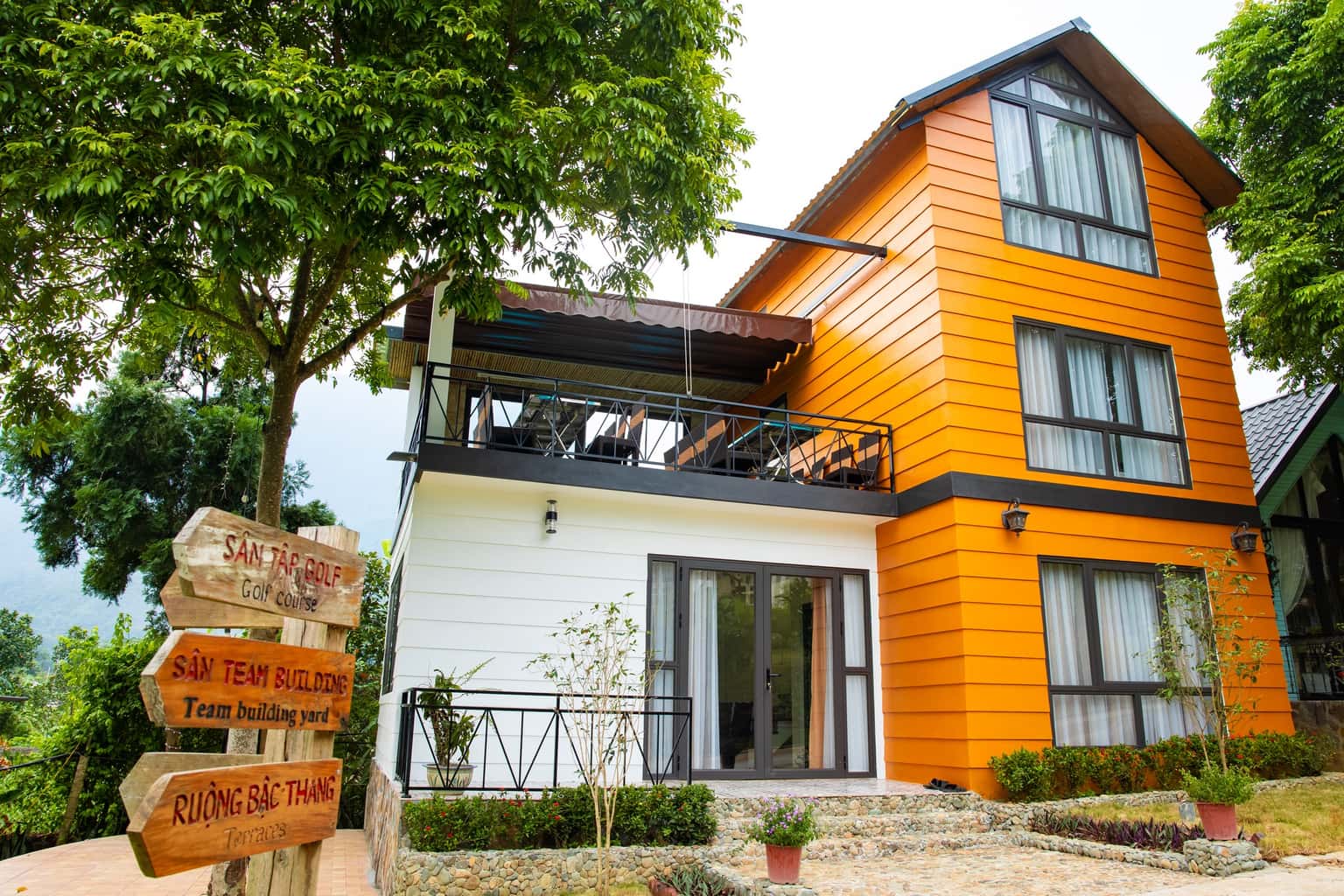 justfly moc lan villa le farm ba vi ha noi