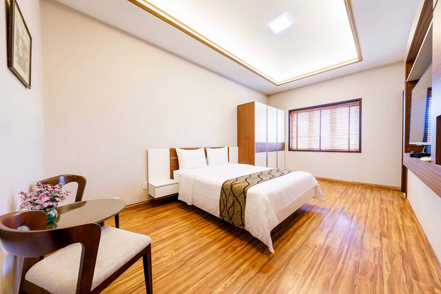 justfly biet thu le hoang da lat