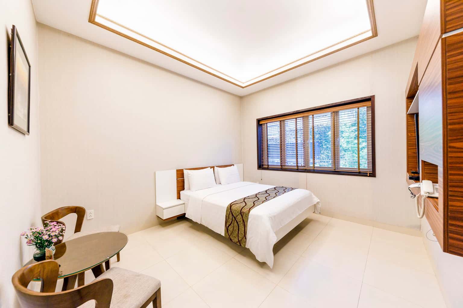 justfly biet thu le hoang da lat