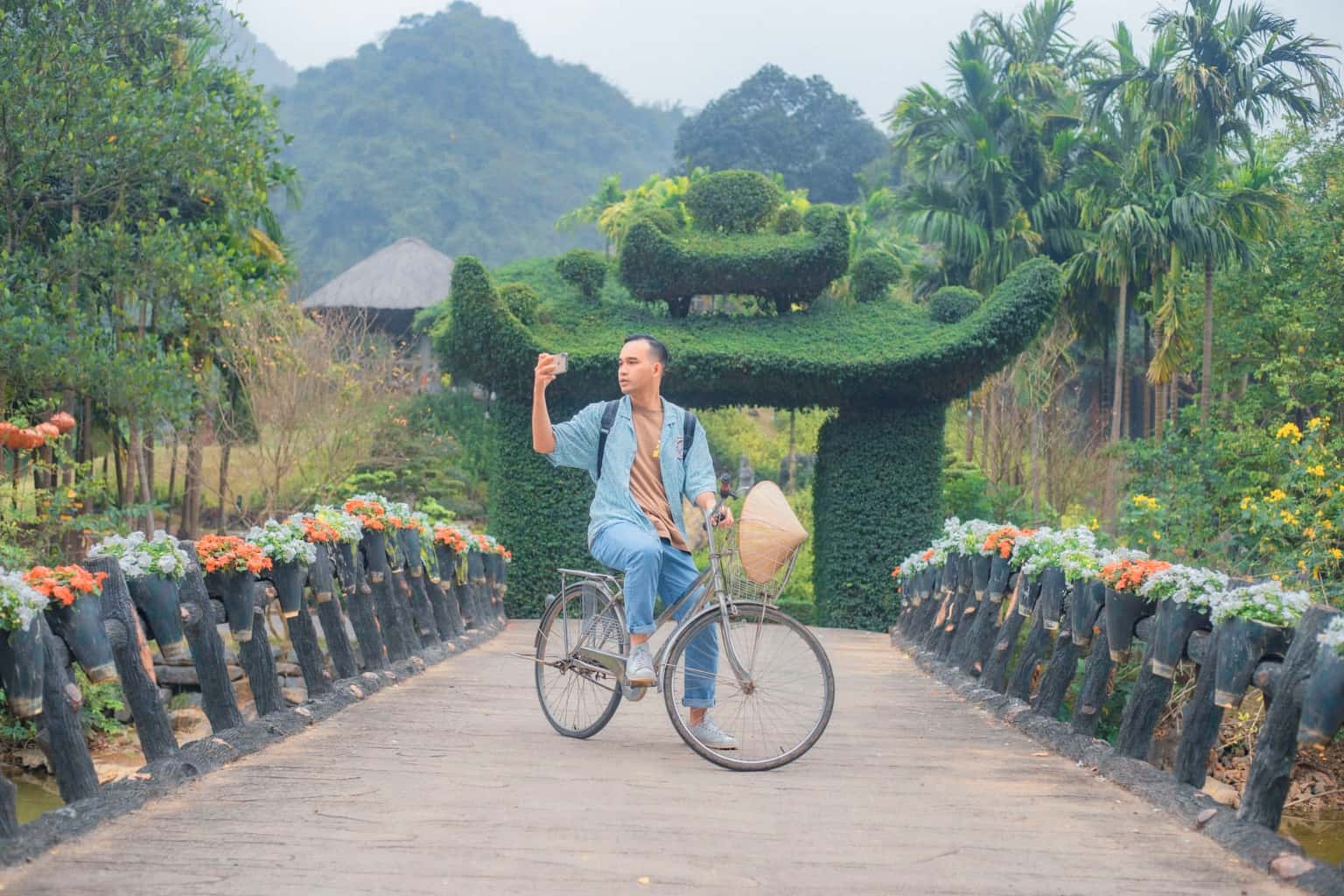 justfly thung nham resort ninh binh