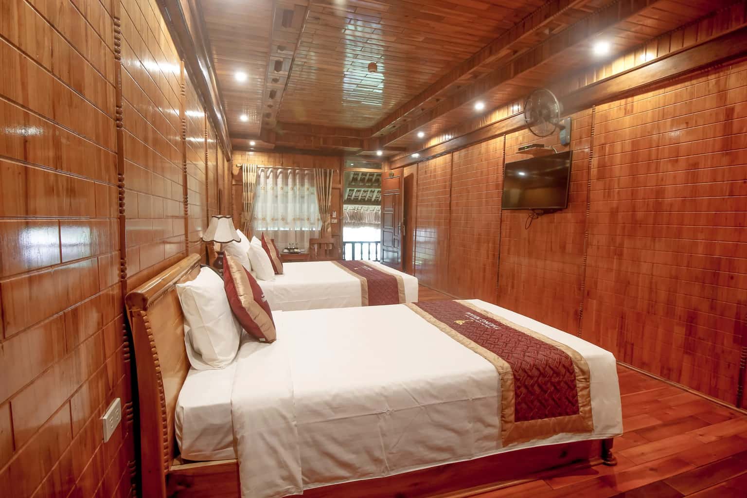 justfly thung nham resort phong deluxe triple ninh binh 