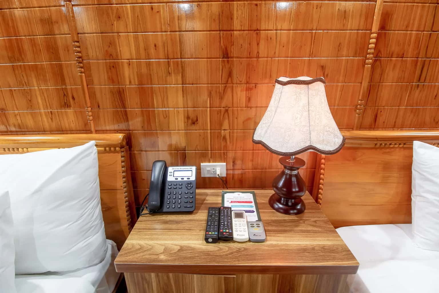 justfly thung nham resort phong deluxe triple ninh binh 