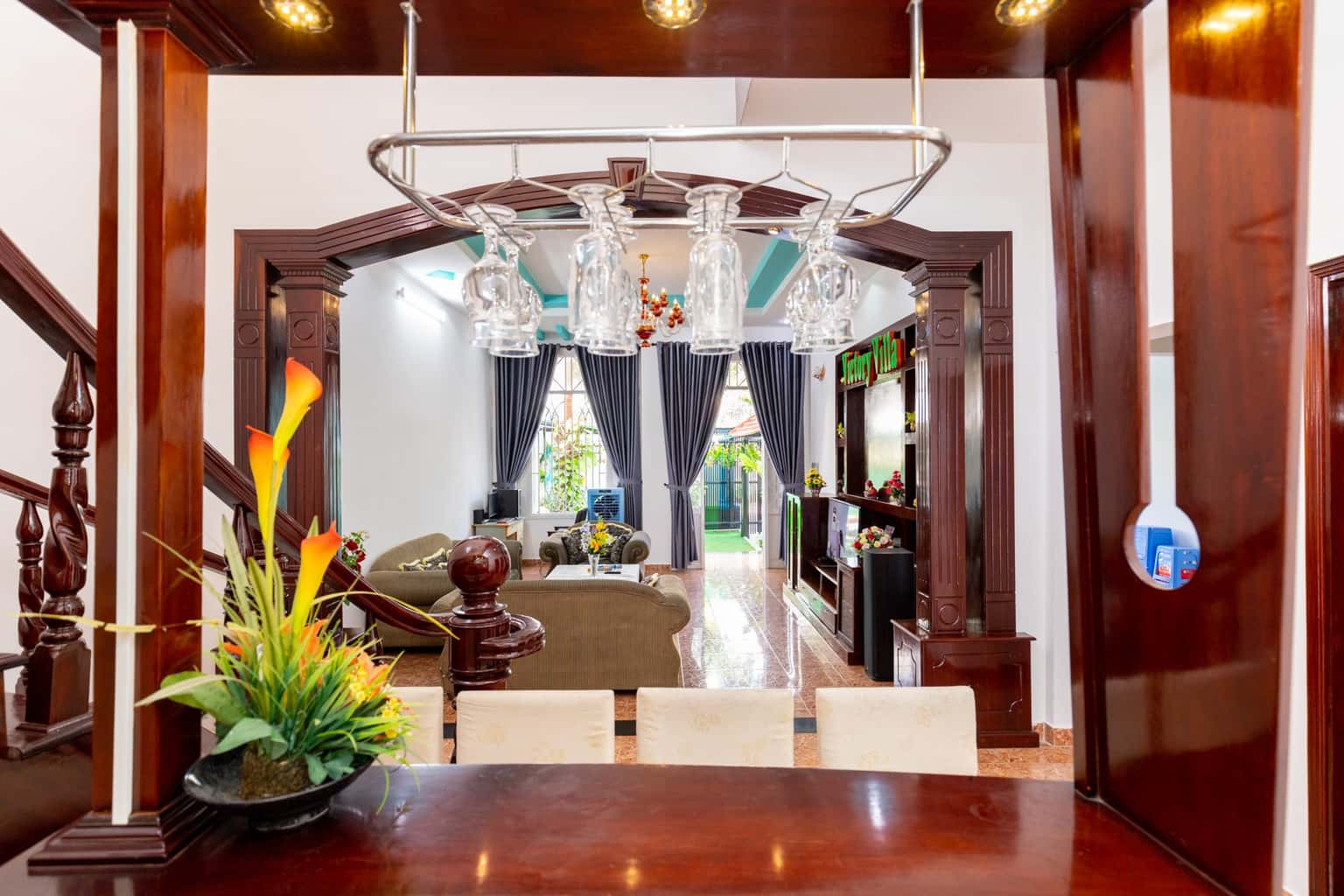 4 3 3 lac long quan villa vung tau