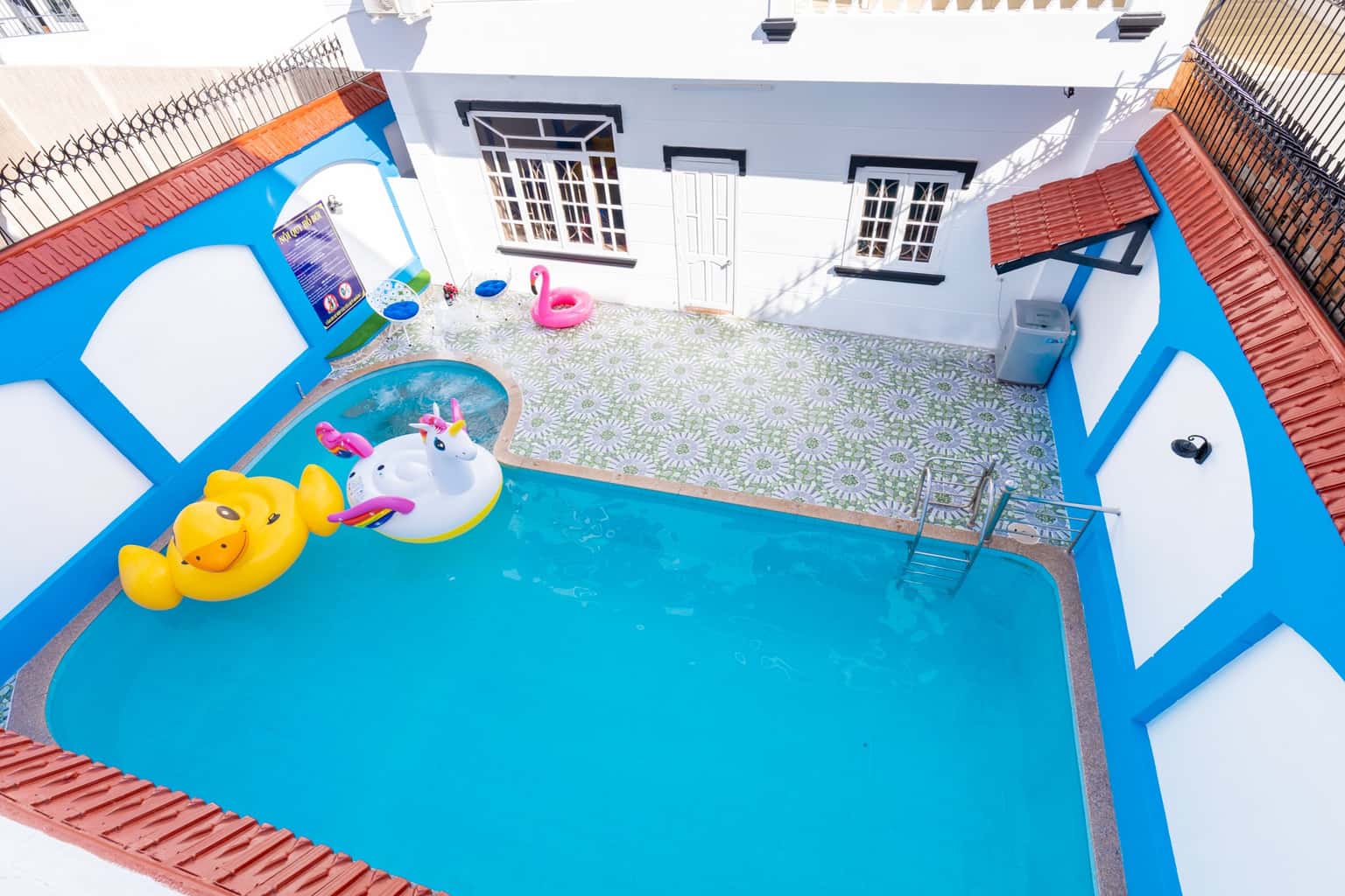 4 3 3 lac long quan villa vung tau
