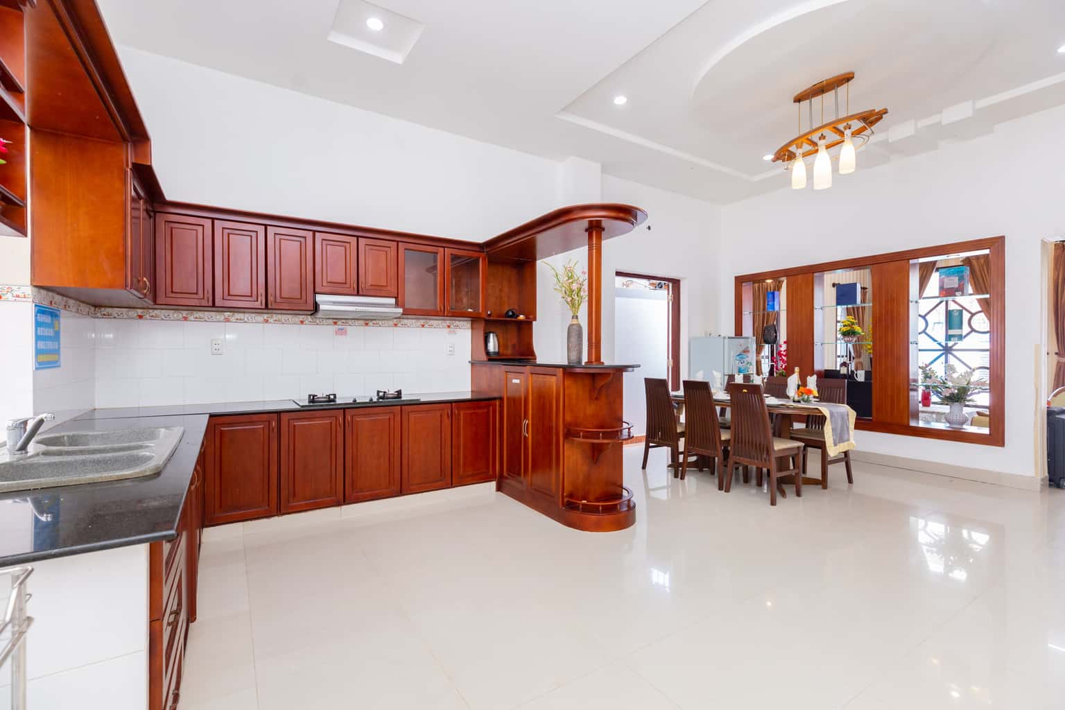 4 7 1 lac long quan villa vung tau