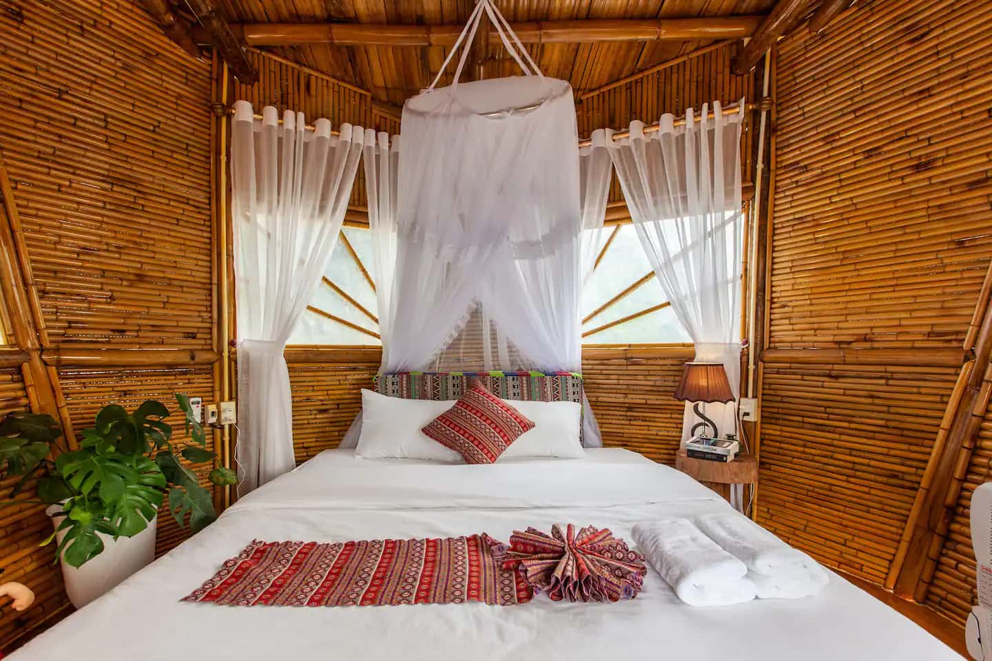 justfly trang an lamia bungalow bamboo treehouse ninh binh 