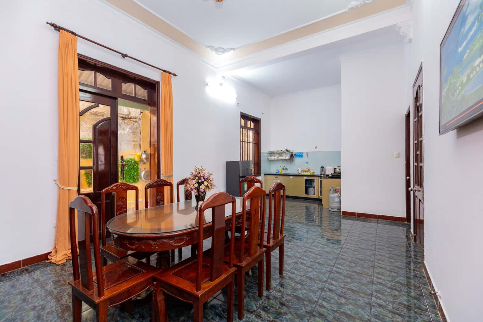 justfly 125 2 vo thi sau villa vung tau