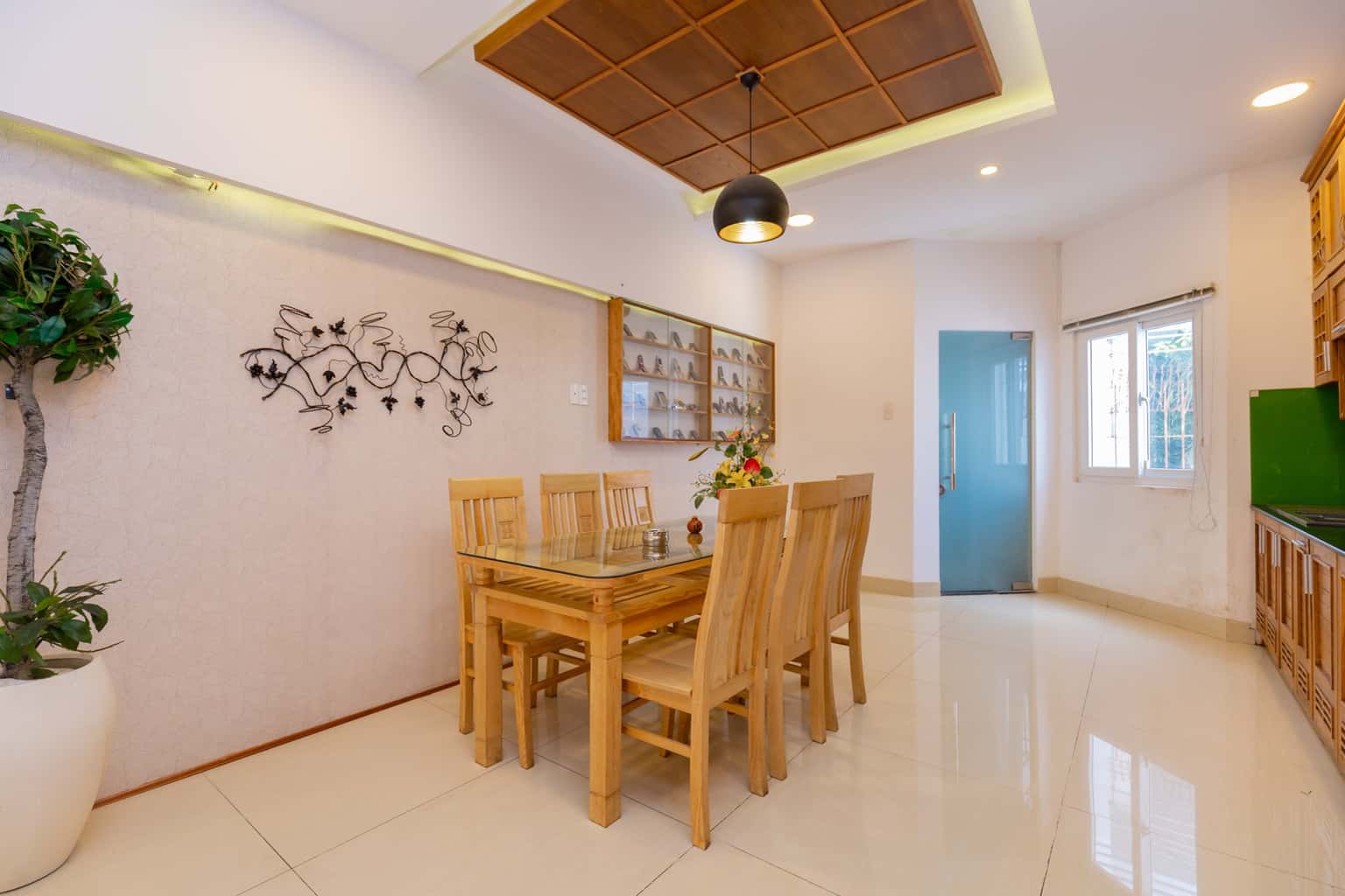 109 17 23 vo thi sau villa vung tau