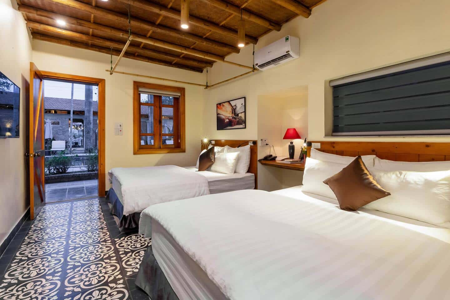 justfly deluxe family tam coc banana bungalow ninh binh