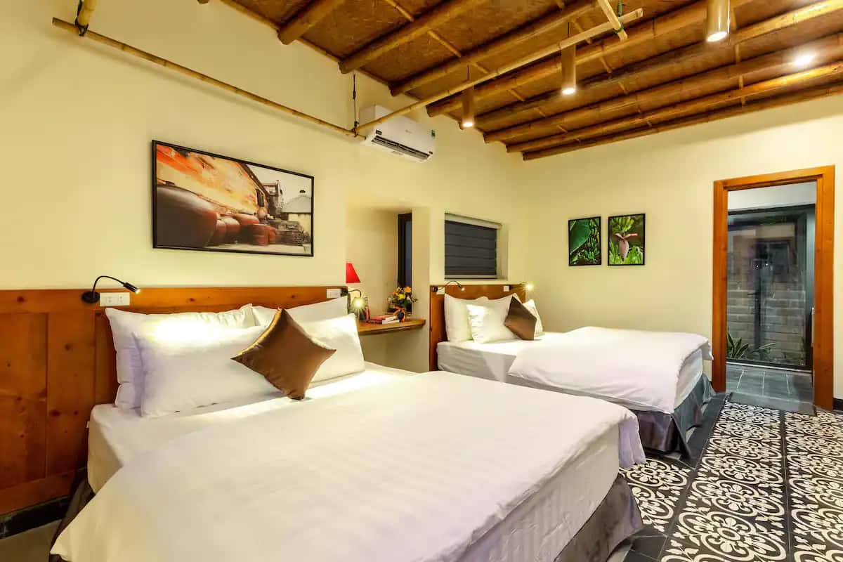 justfly deluxe family tam coc banana bungalow ninh binh