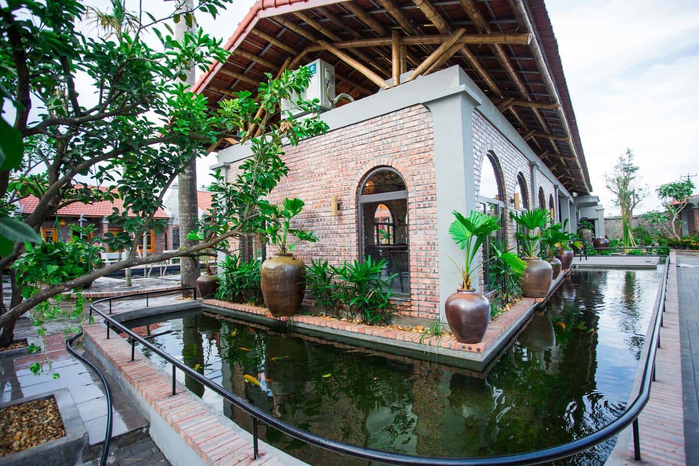 justfly tam coc banana bungalow ninh binh