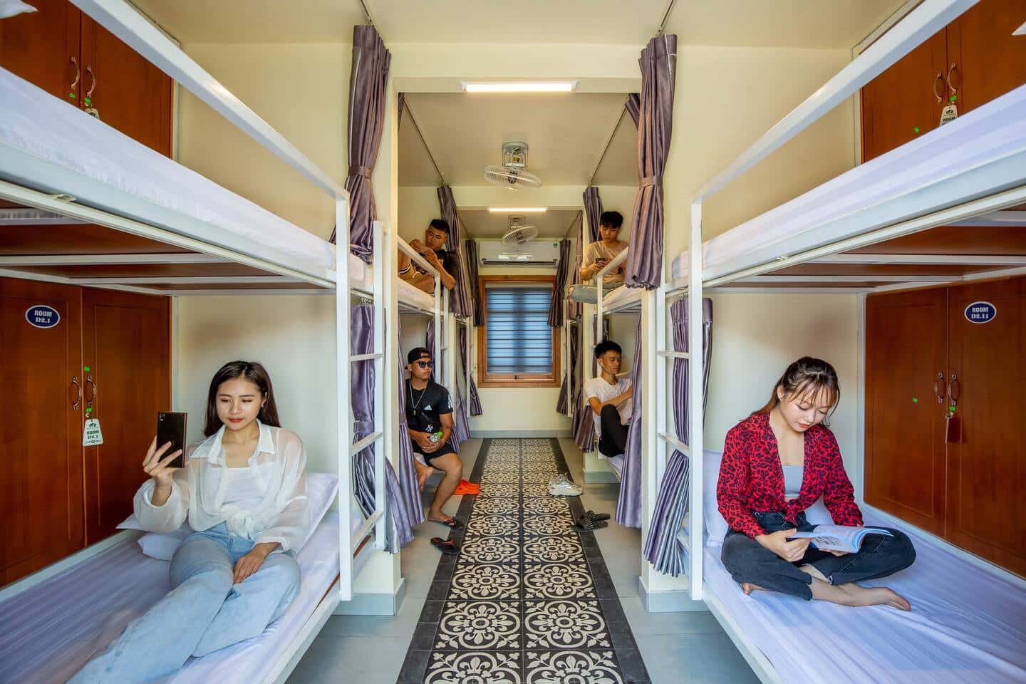 justfly dormitory tamcoc banana bungalow ninh binh