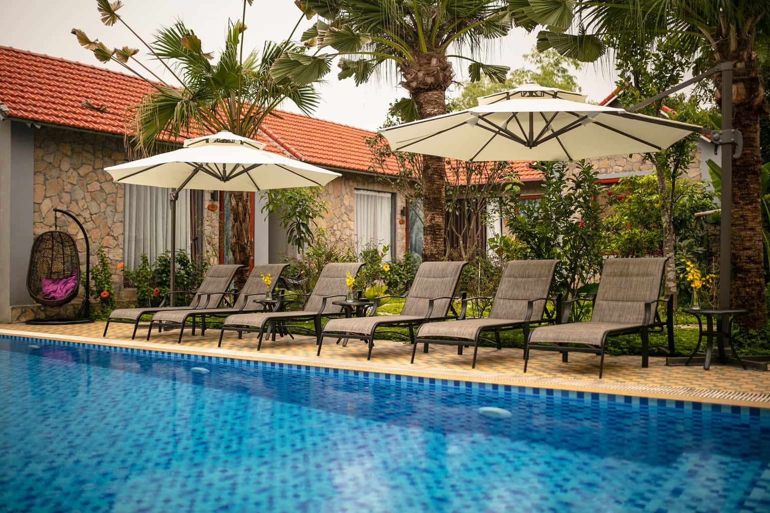 justfly tam coc holiday hotel & villa ninh binh
