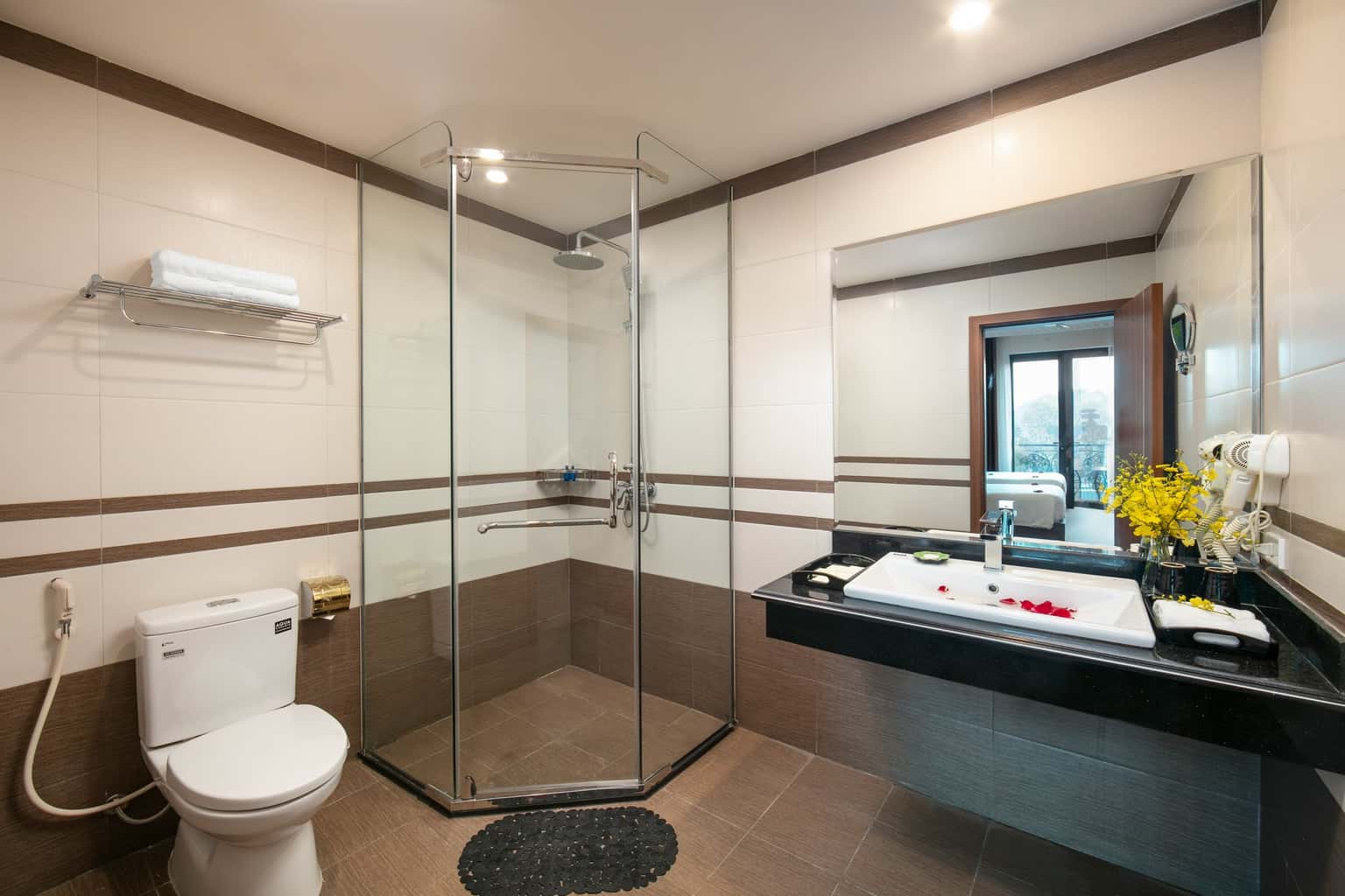 Tam Coc Holiday Hotel & Villa - Deluxe Twin, Ninh Bình — ảnh 19