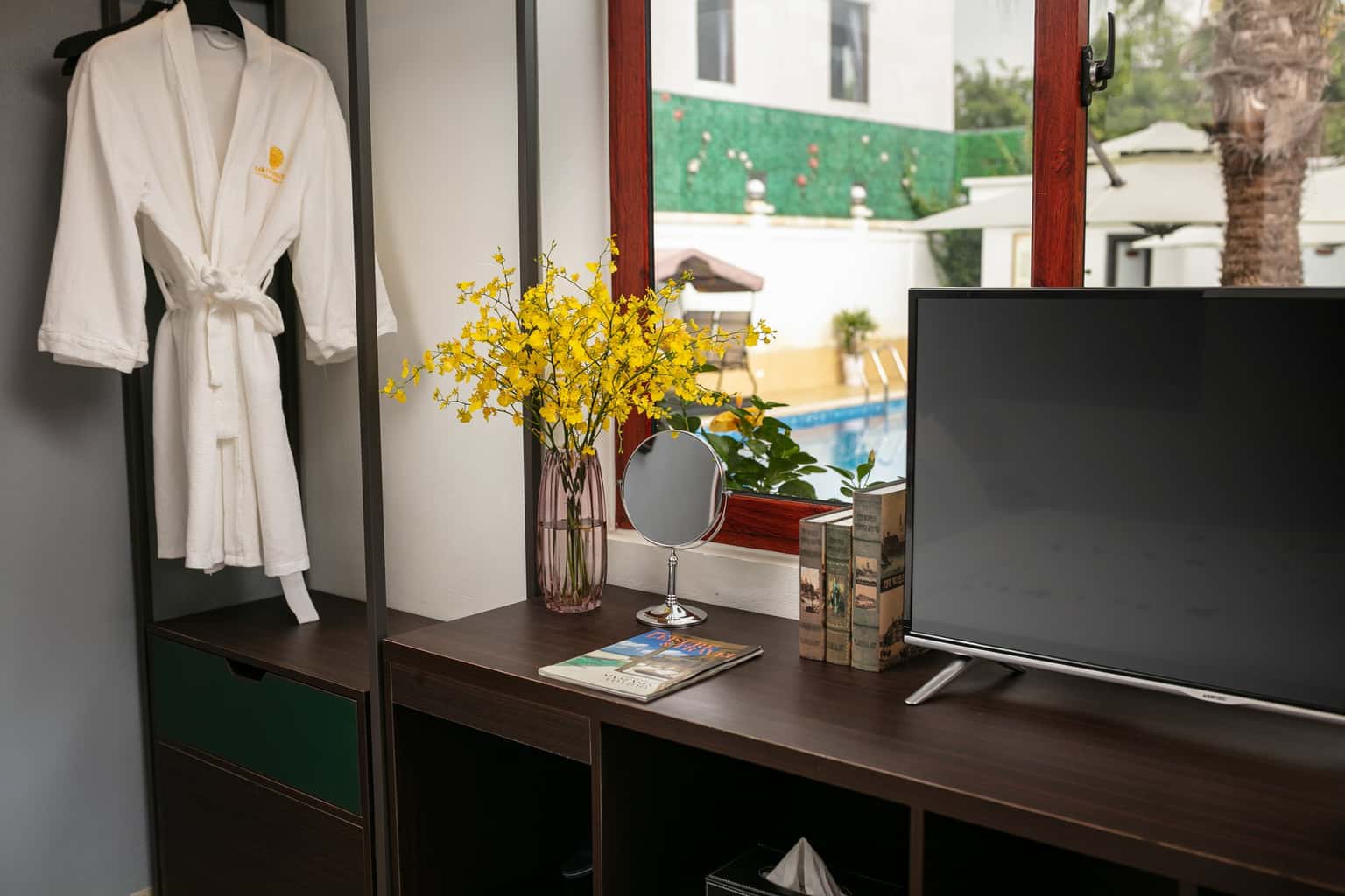 justfly villa double tam coc holiday hotel & villa ninh binh  