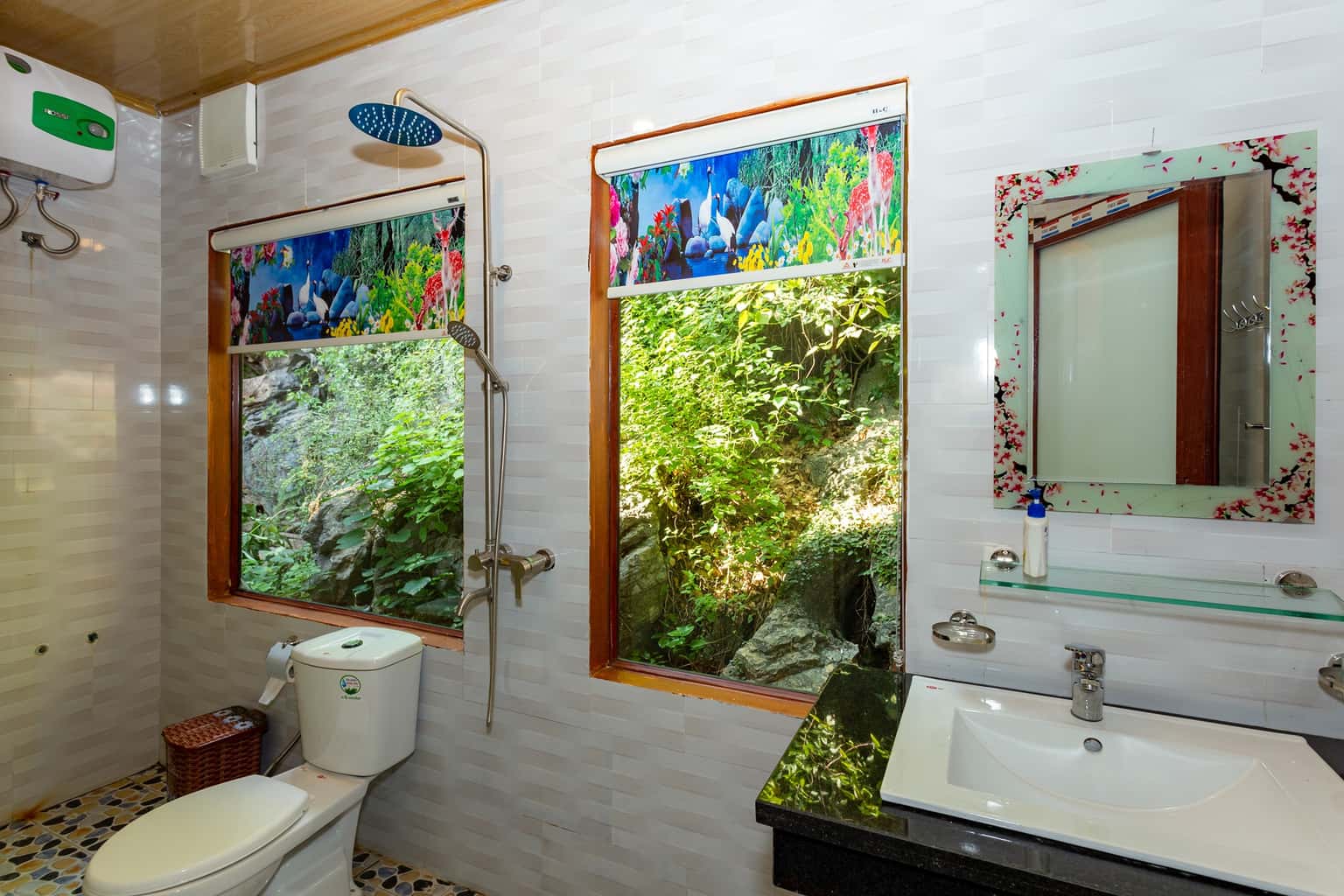 justfly family bungalow ham rong homestay ninh ninh