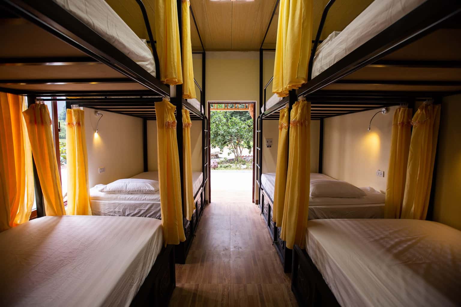 phong dorm green mountain homestay ninh binh