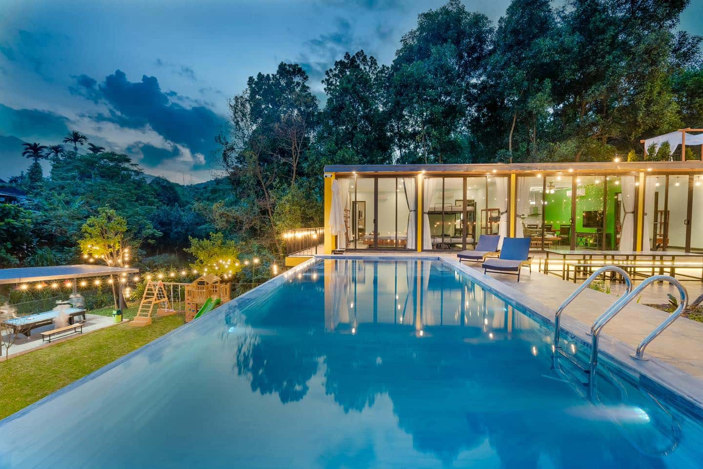 justfly iris villa ba vi ha noi