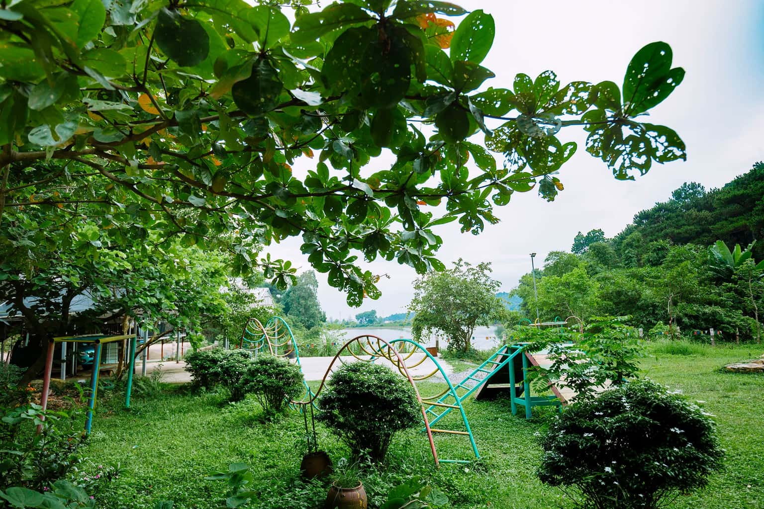 justfly khu du lich sinh thai thien phu lam soc son
