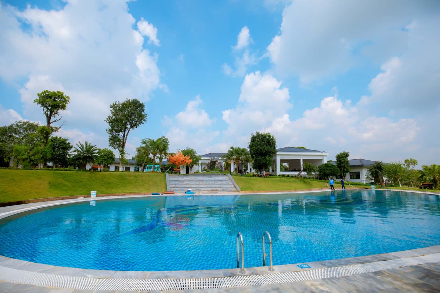 justfly be boi vo cuc glory resort son tay