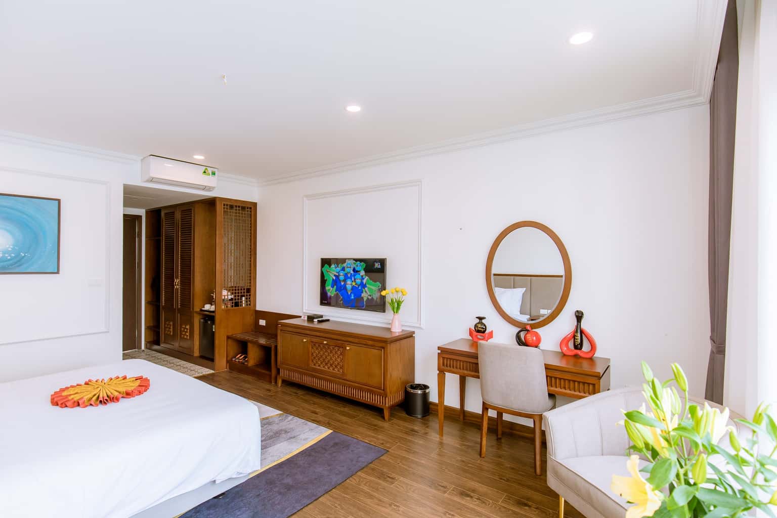 justfly phong deluxe king pool view glory resort son tay