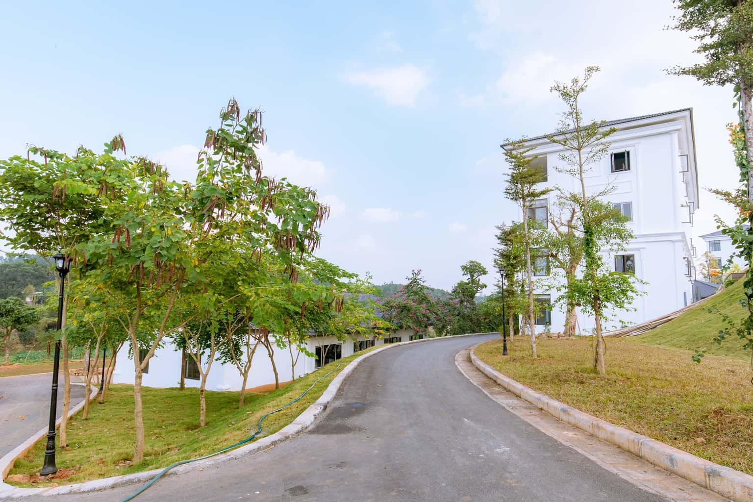 justfly toa nha home garden glory resort son tay