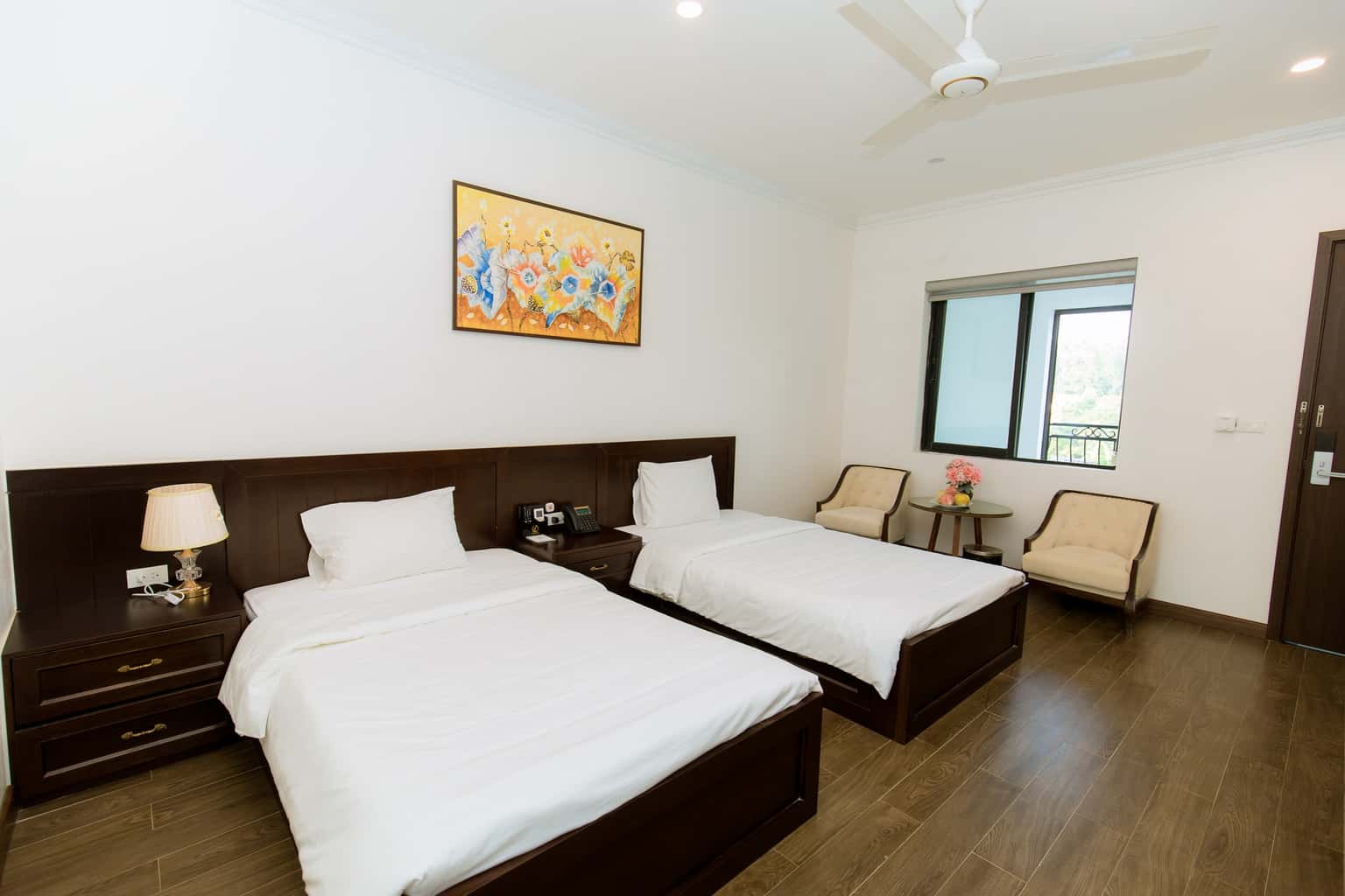 justfly phong standard 2g garden glory resort son tay