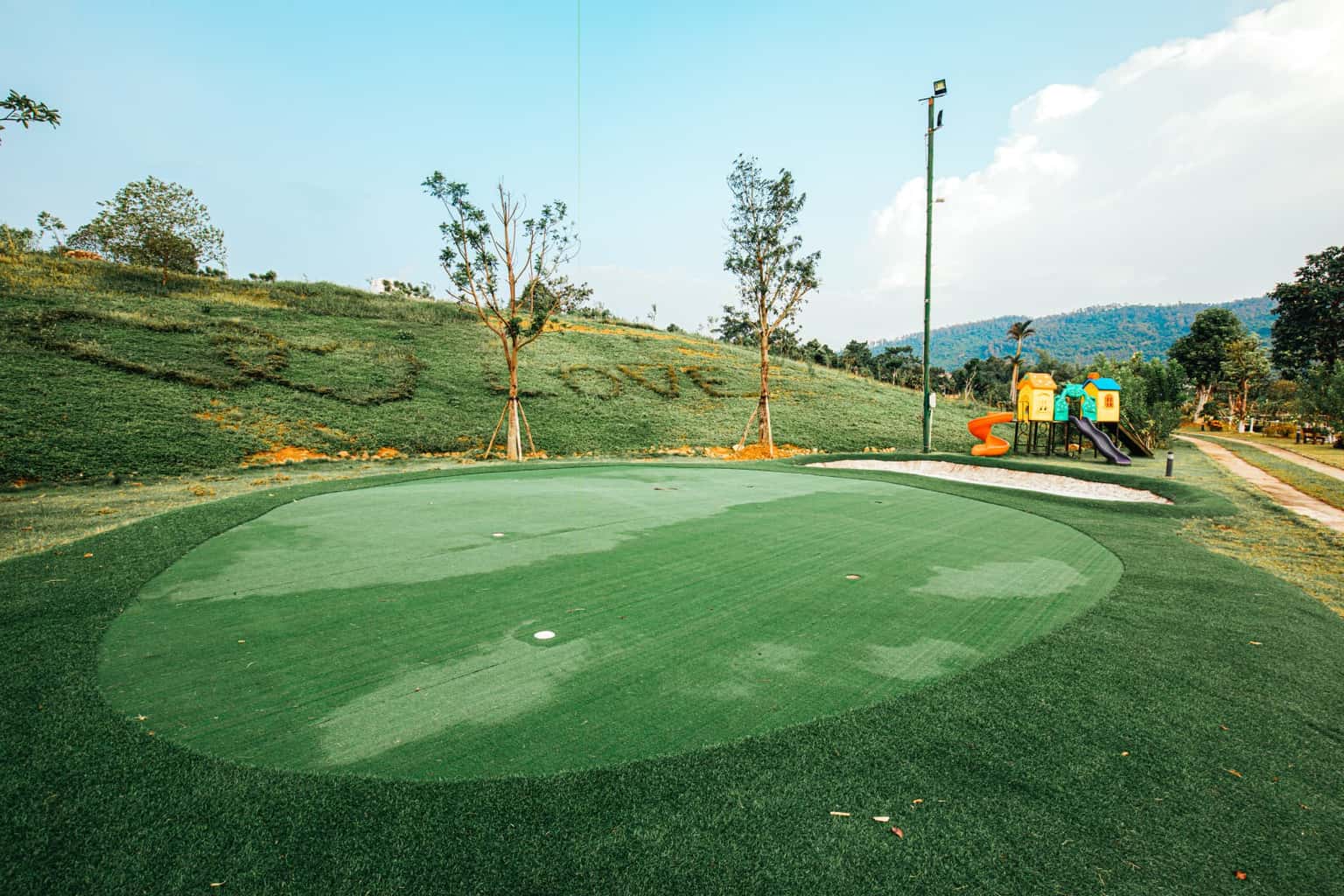justfly le farm ba vi ha noi