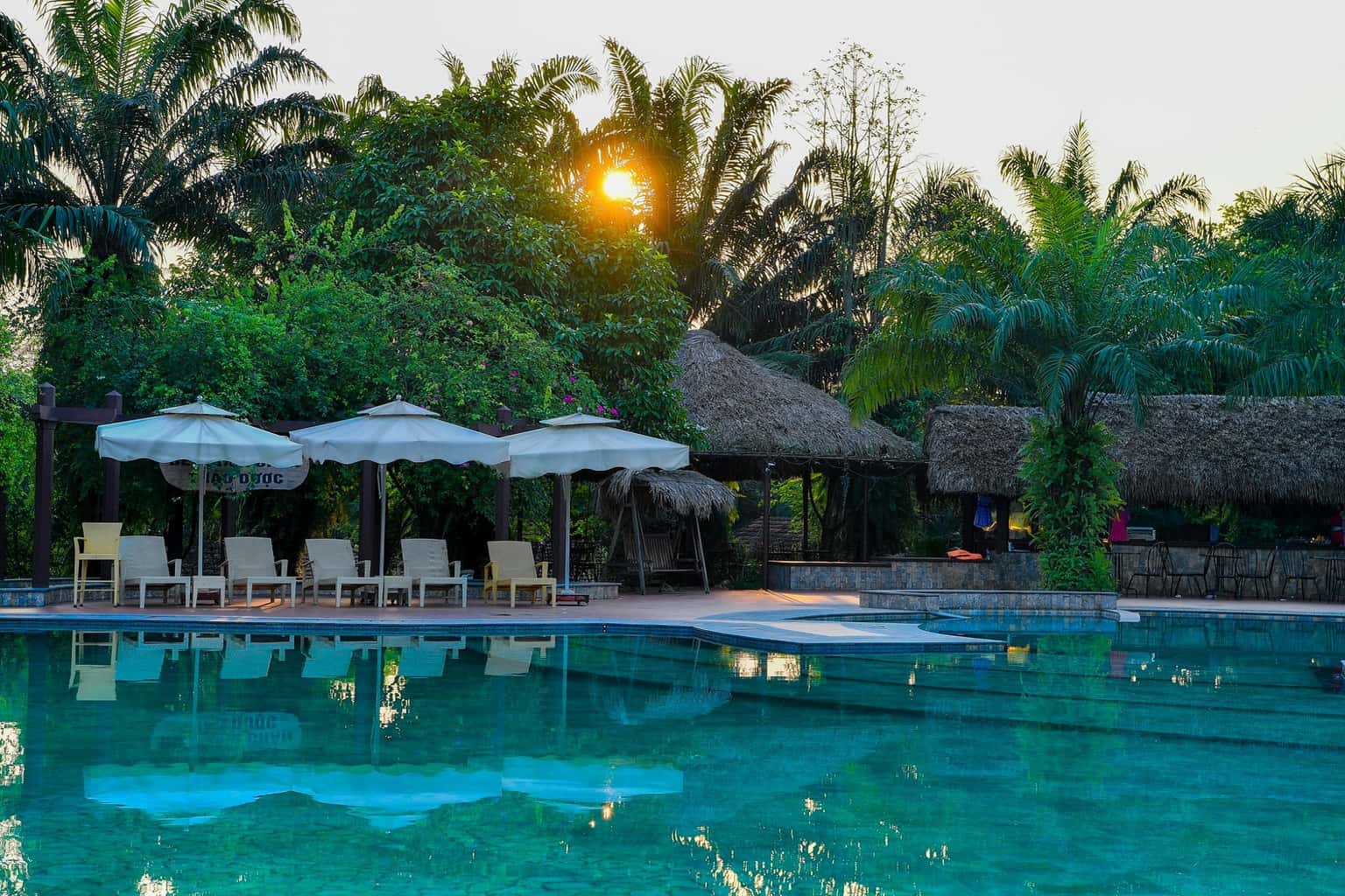 justfly be boi thao vien resort 
