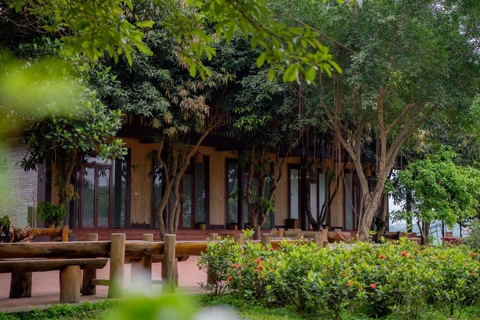 justfly khuon vien thao vien resort