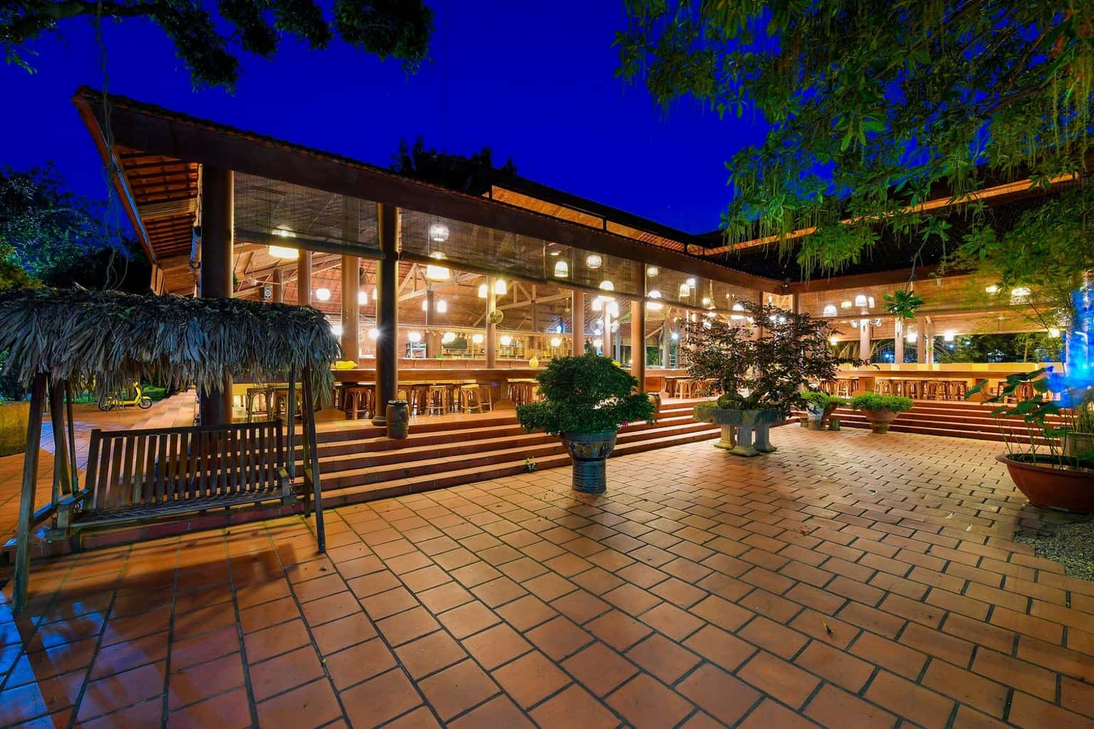 justfly khuon vien thao vien resort