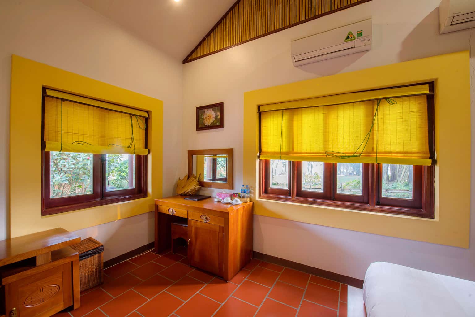 justfly xom doi thao vien resort