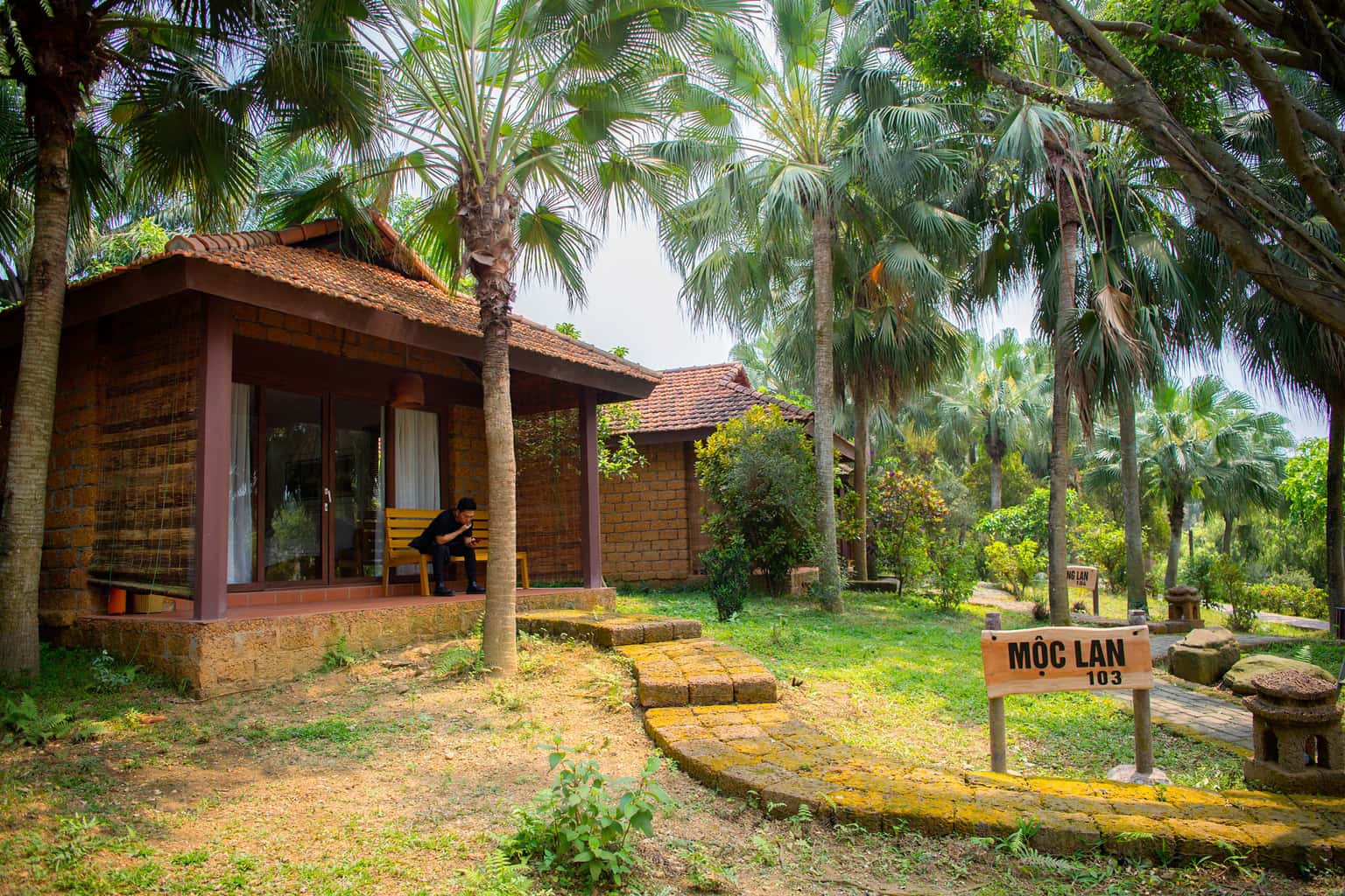 justfly xom nho thao vien resort 