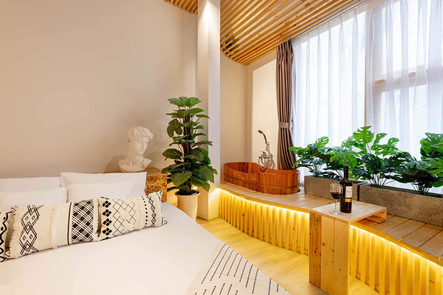 justfly htc4 homestay chat hoan kiem ha noi