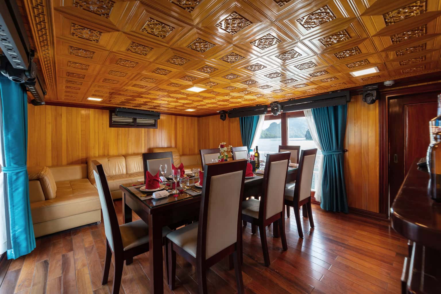 melody cruise la casta ha long